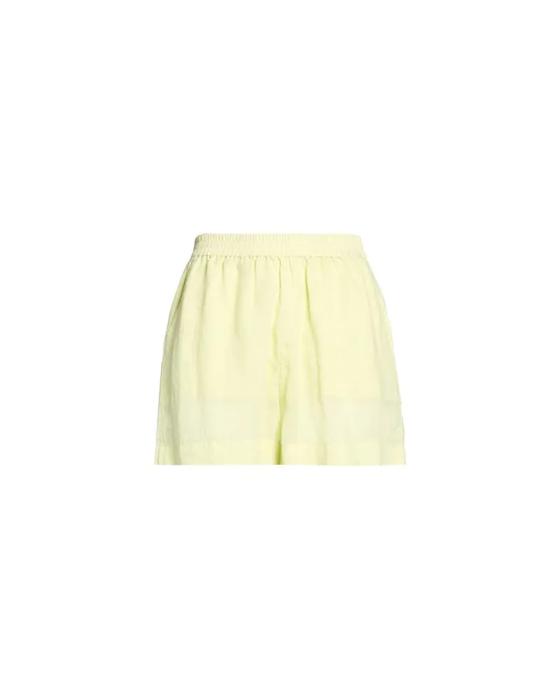 FISICO-Cristina Ferrari HOSEN & RÖCKE - Shorts & Bermudashortsauf YOOX.COM Pastellgelb