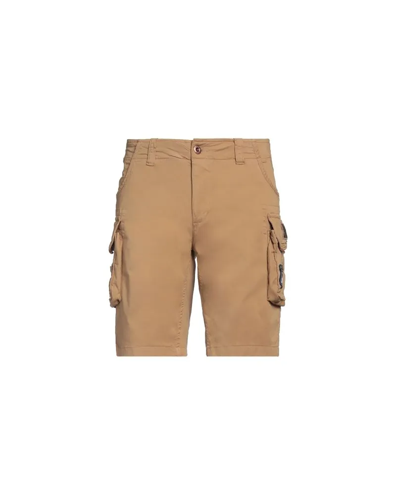 Alpha Industries HOSEN & RÖCKE - Shorts & Bermudashortsauf YOOX.COM Kamel