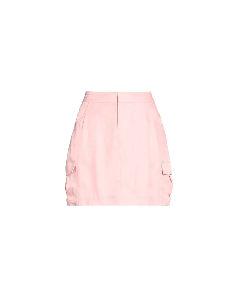 Guess HOSEN & RÖCKE - Miniröckeauf YOOX.COM Rosa
