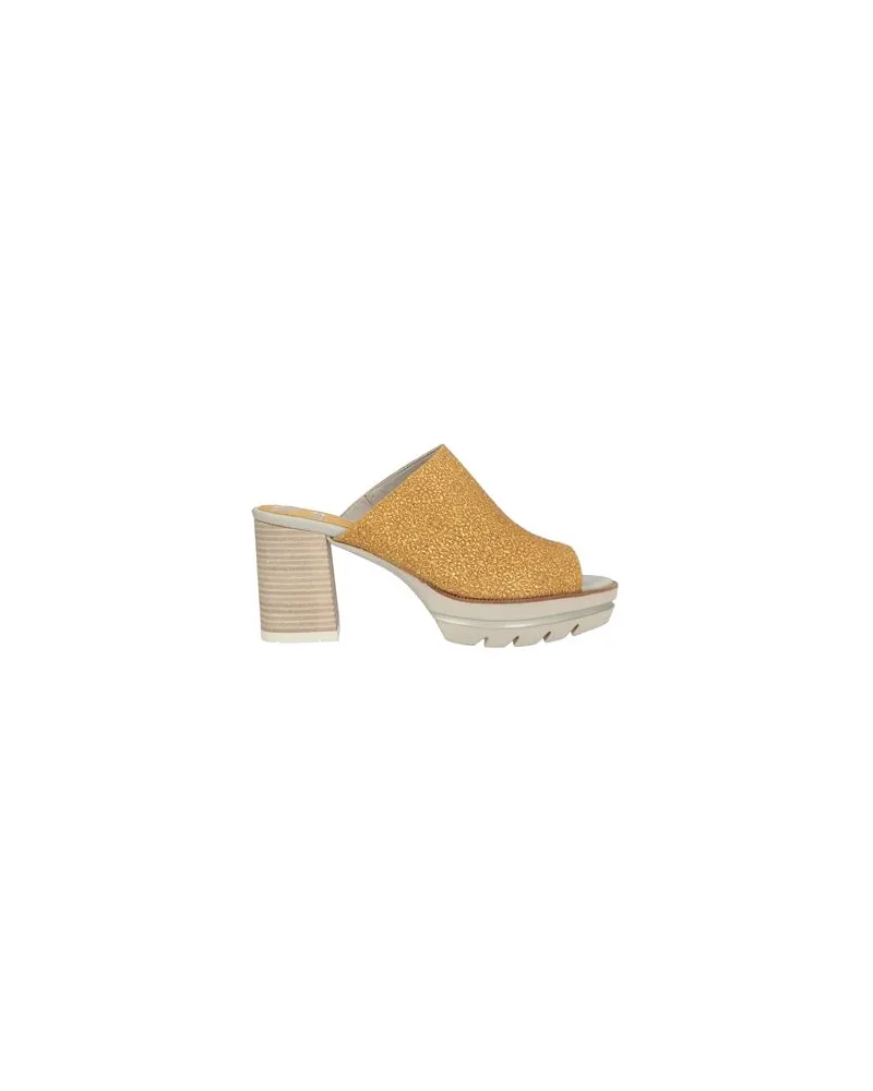 CallagHan SCHUHE - Sandalenauf YOOX.COM Senf