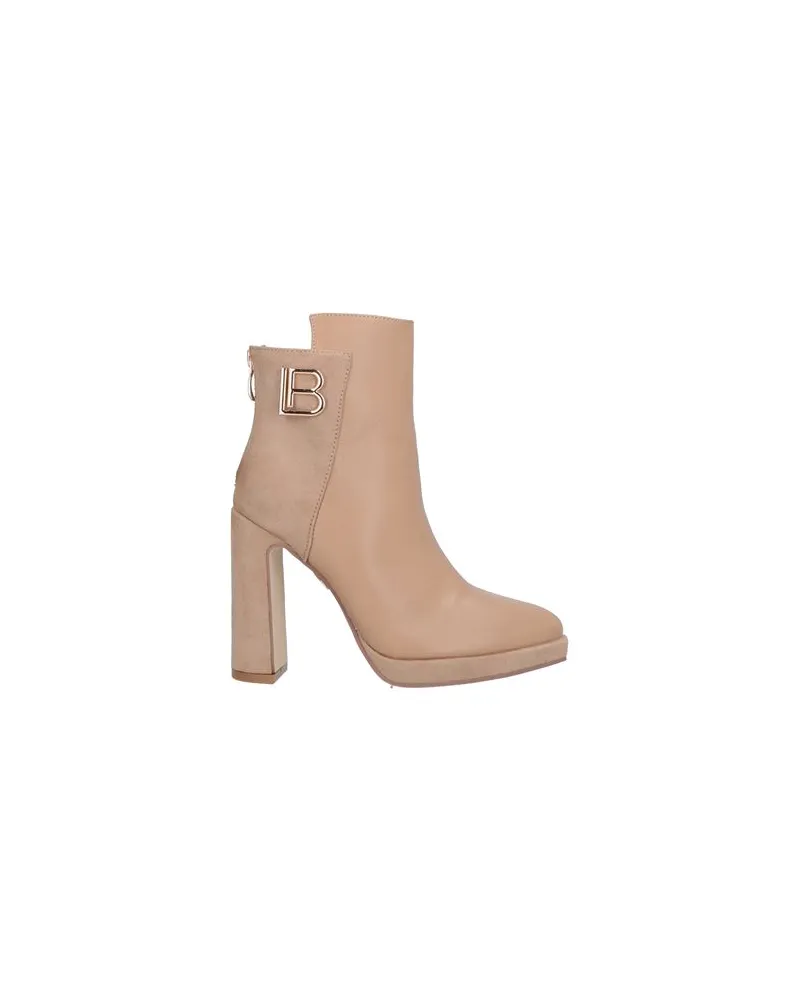 Laura Biagiotti SCHUHE - Stiefelettenauf YOOX.COM Hellbraun