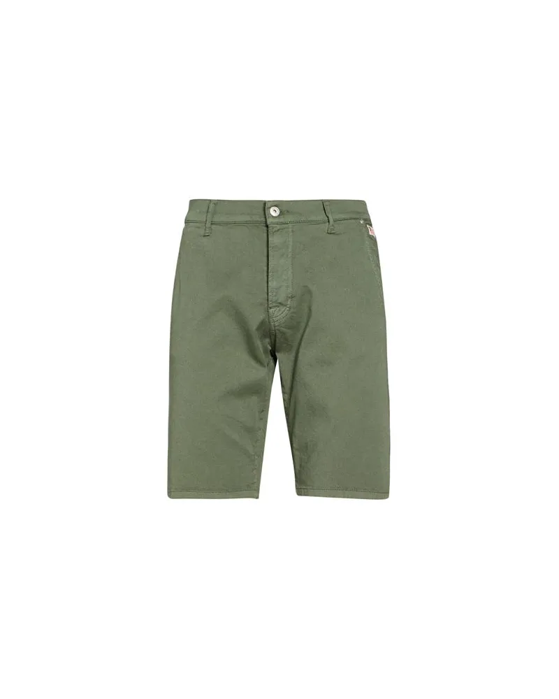 Roy Roger's HOSEN & RÖCKE - Shorts & Bermudashortsauf YOOX.COM Grün