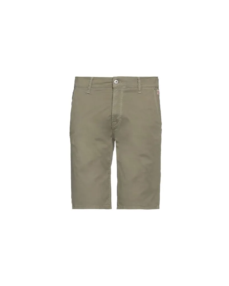 Roy Roger's HOSEN & RÖCKE - Shorts & Bermudashortsauf YOOX.COM Militärgrün