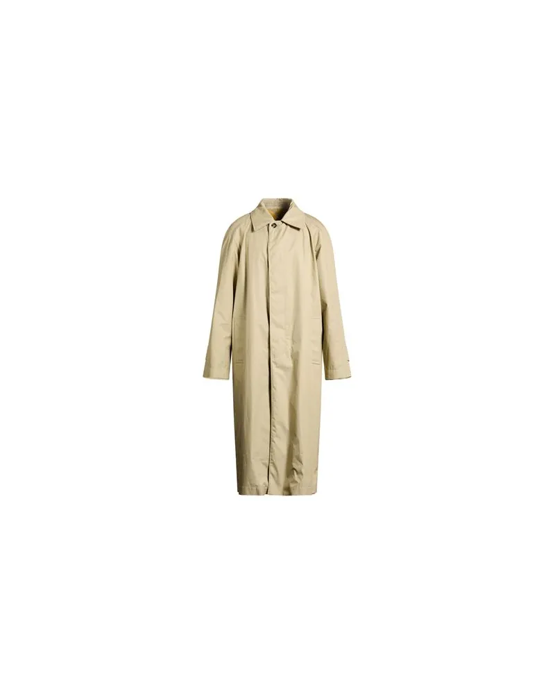 Burberry JACKEN & MÄNTEL - Jacken, Mäntel & Trenchcoatsauf YOOX.COM Beige