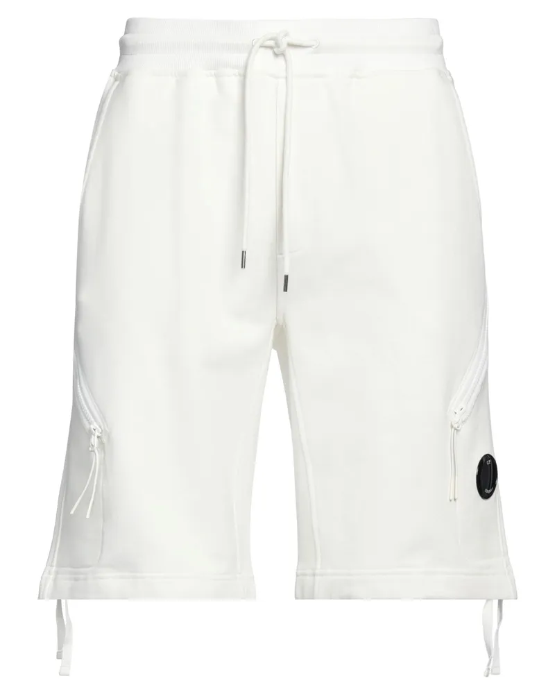 C.P. Company Shorts & Bermudashorts Elfenbein