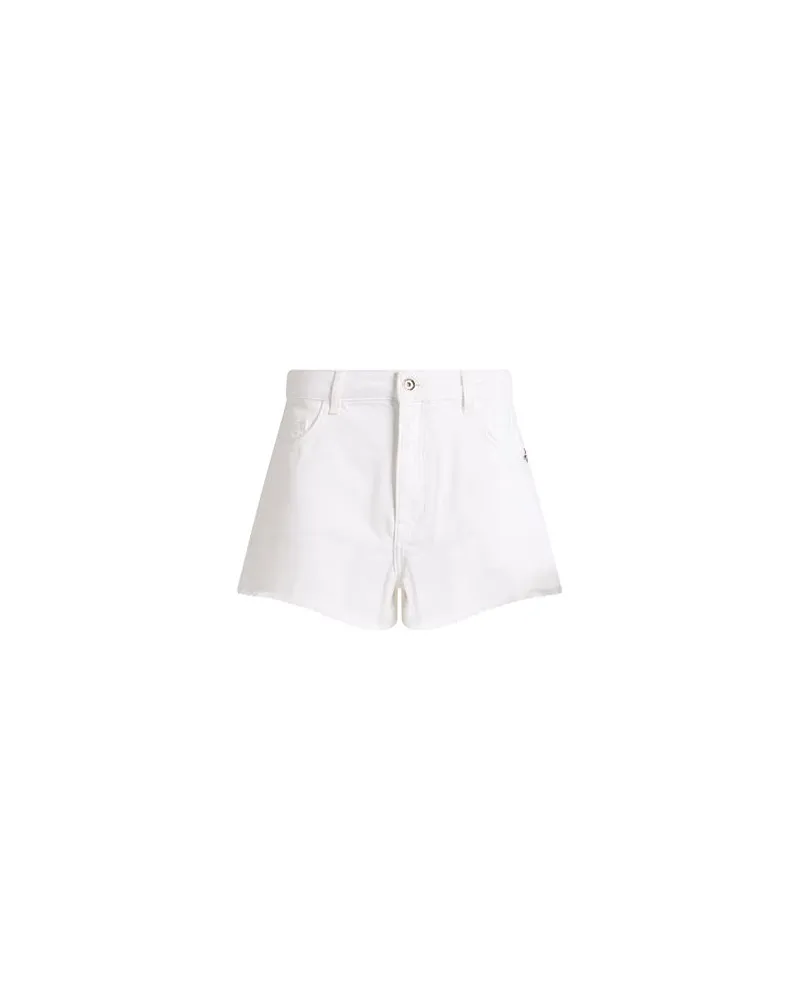 Patrizia Pepe HOSEN & RÖCKE - Jeansshortsauf YOOX.COM Weiß