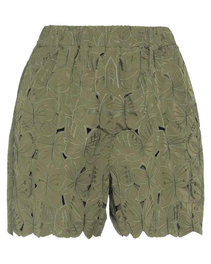 RED Valentino Shorts & Bermudashorts Militärgrün