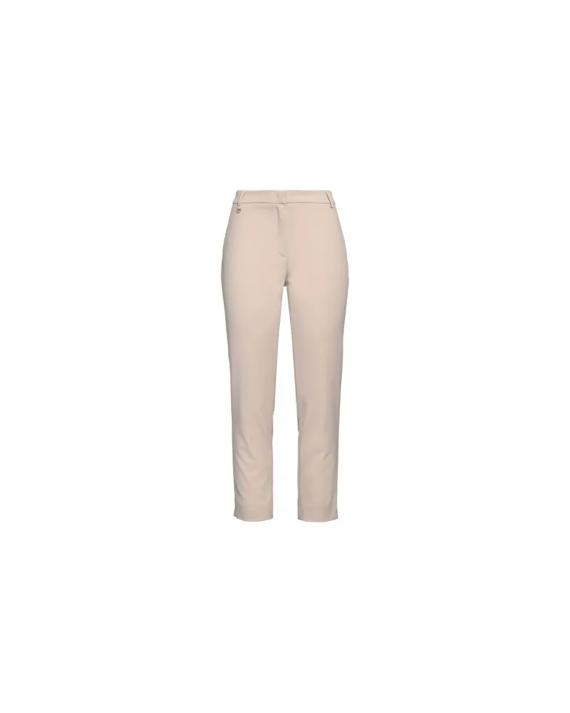 Pamela Henson HOSEN & RÖCKE - Hosenauf YOOX.COM Beige