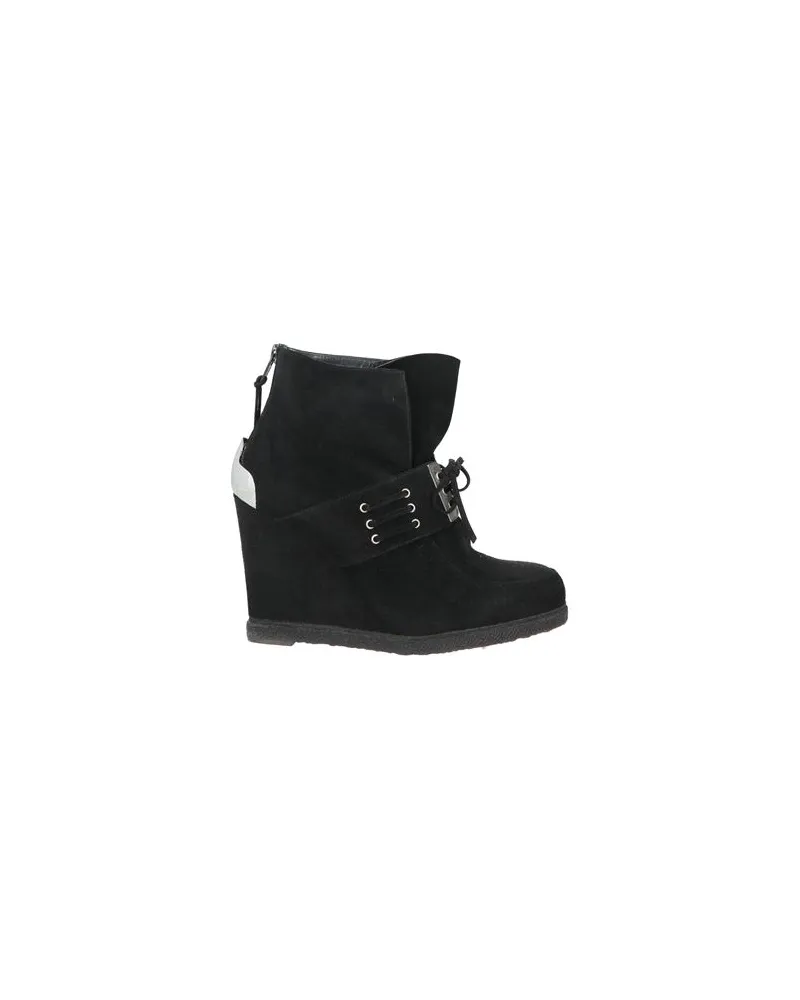 Stuart Weitzman SCHUHE - Stiefelettenauf YOOX.COM Schwarz
