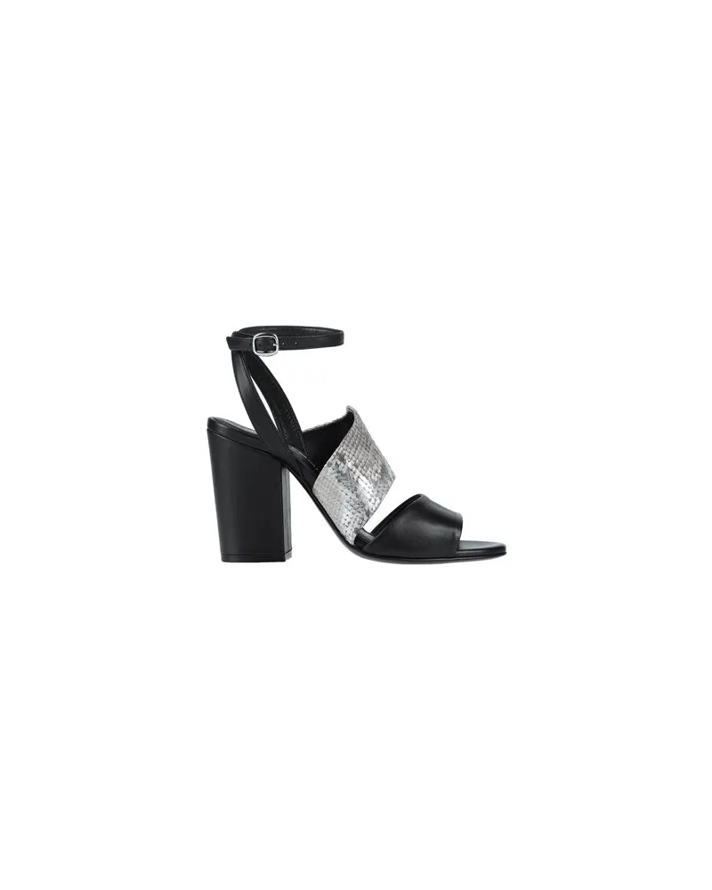 Strategia / JFK SCHUHE - Sandalenauf YOOX.COM Schwarz