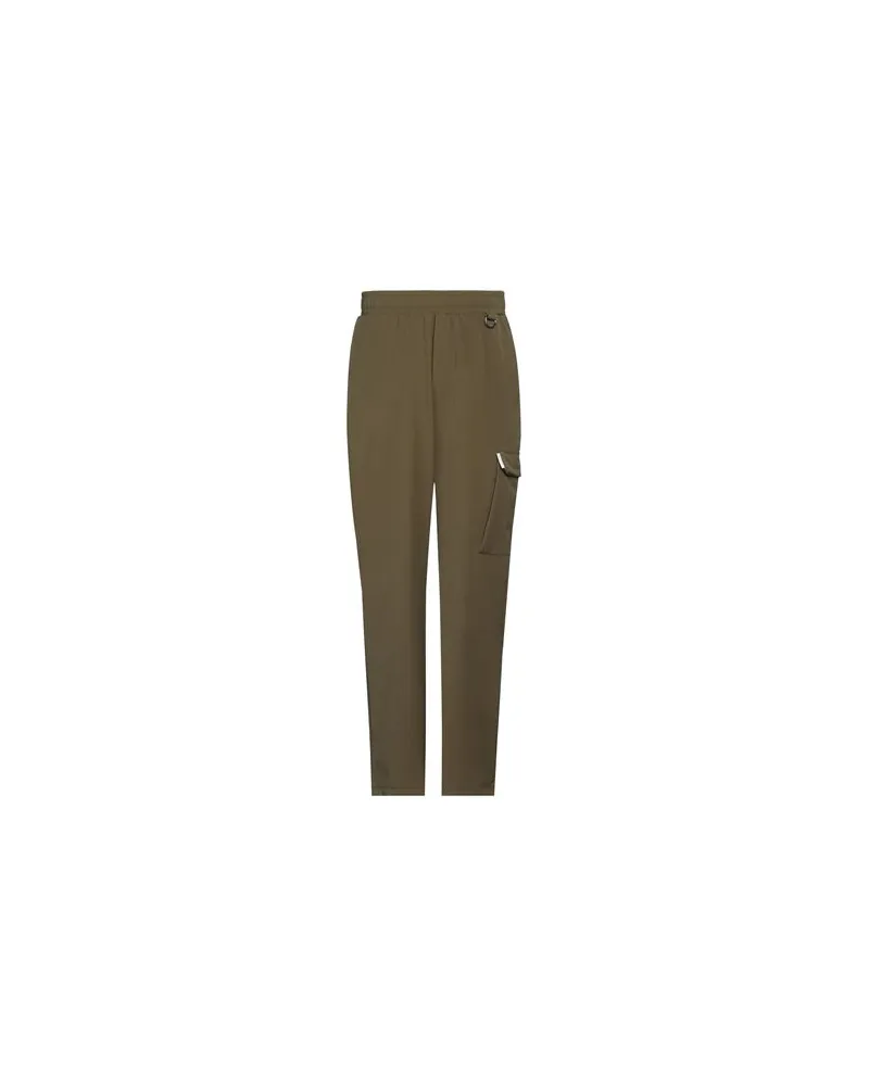 Family First HOSEN & RÖCKE - Hosenauf YOOX.COM Militärgrün
