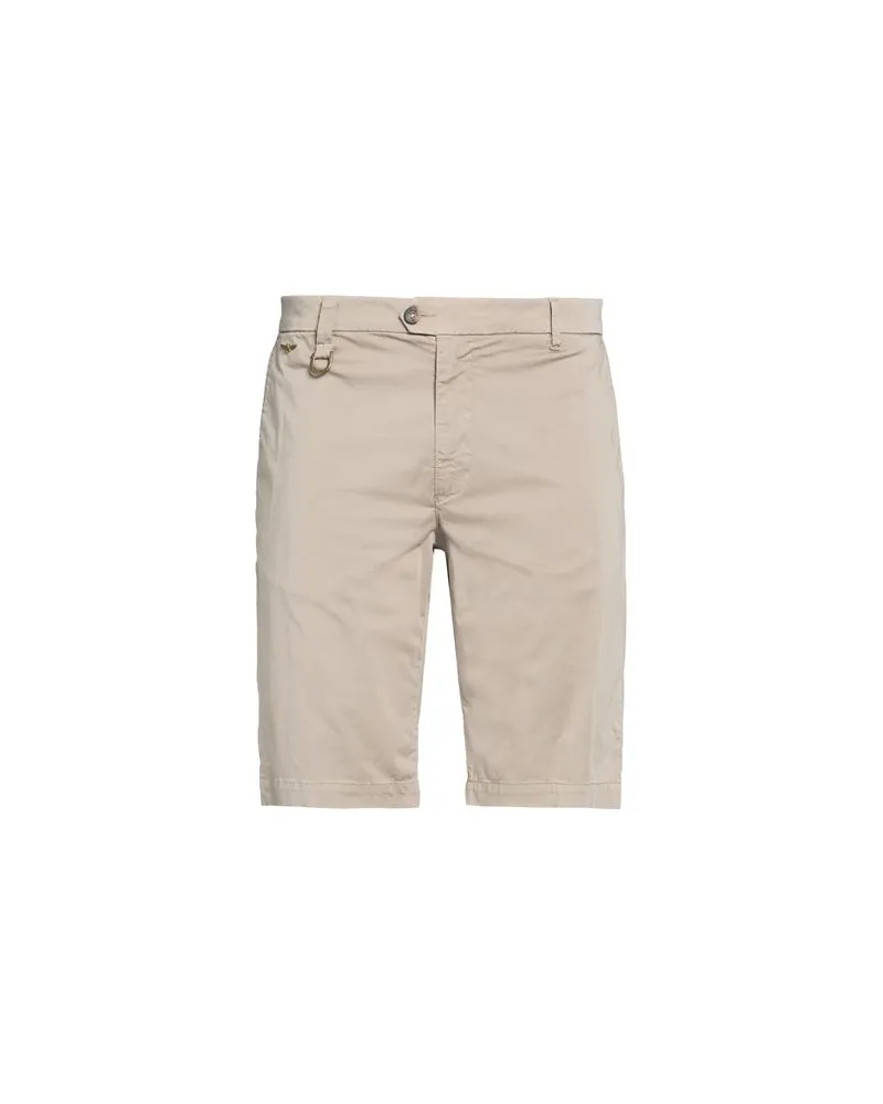 Aeronautica Militare HOSEN & RÖCKE - Shorts & Bermudashortsauf YOOX.COM Grau