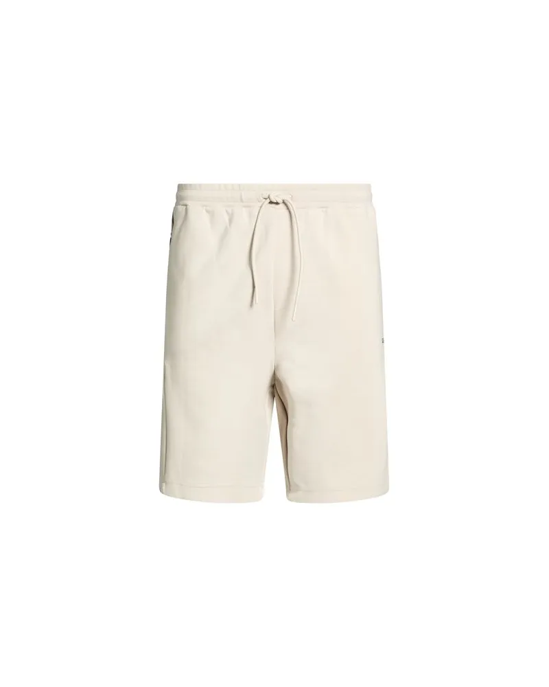 HUGO BOSS HOSEN & RÖCKE - Shorts & Bermudashortsauf YOOX.COM Beige