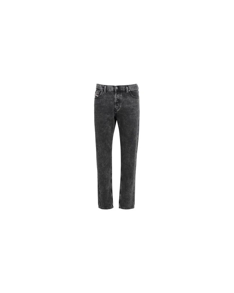 Diesel HOSEN & RÖCKE - Jeanshosenauf YOOX.COM Schwarz