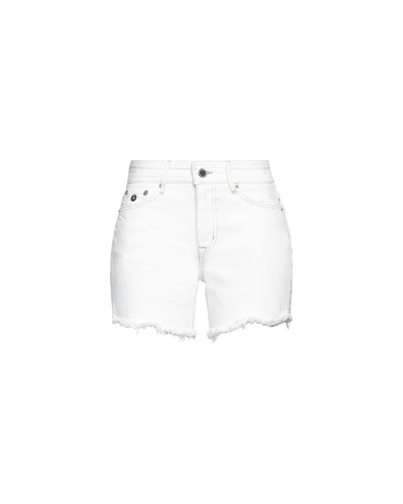 Superdry. HOSEN & RÖCKE - Jeansshortsauf YOOX.COM Elfenbein