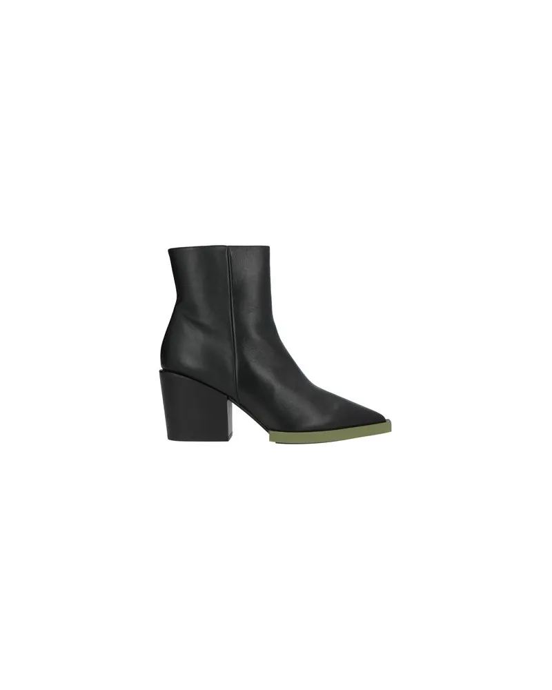 Paloma Barceló SCHUHE - Stiefelettenauf YOOX.COM Schwarz