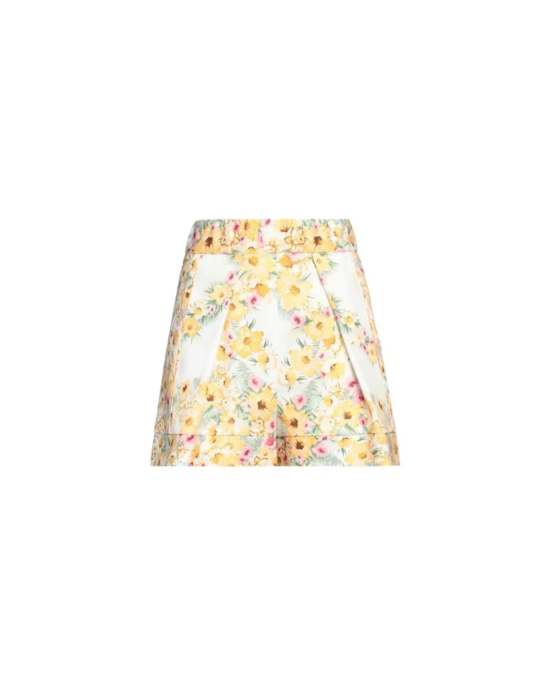 Maje HOSEN & RÖCKE - Shorts & Bermudashortsauf YOOX.COM Gelb