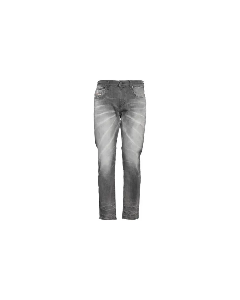 Diesel HOSEN & RÖCKE - Jeanshosenauf YOOX.COM Schwarz