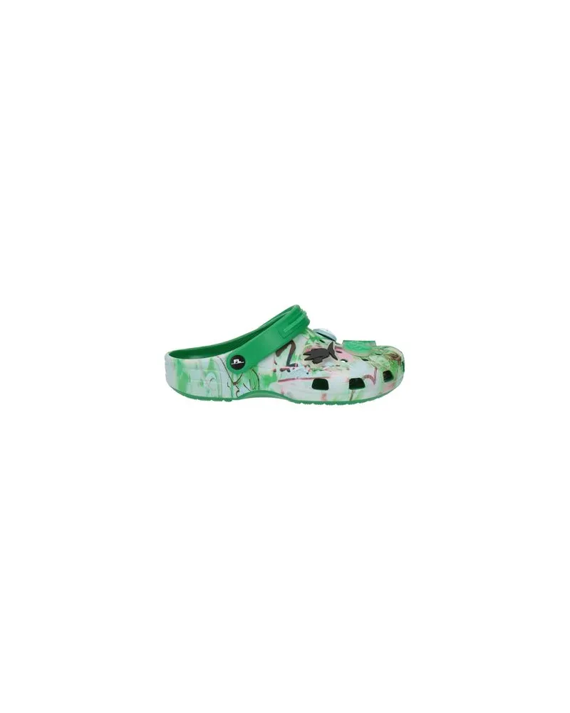 Crocs X FUTURA LABORATORIES - SCHUHE - Mules & Clogsauf YOOX.COM Grün