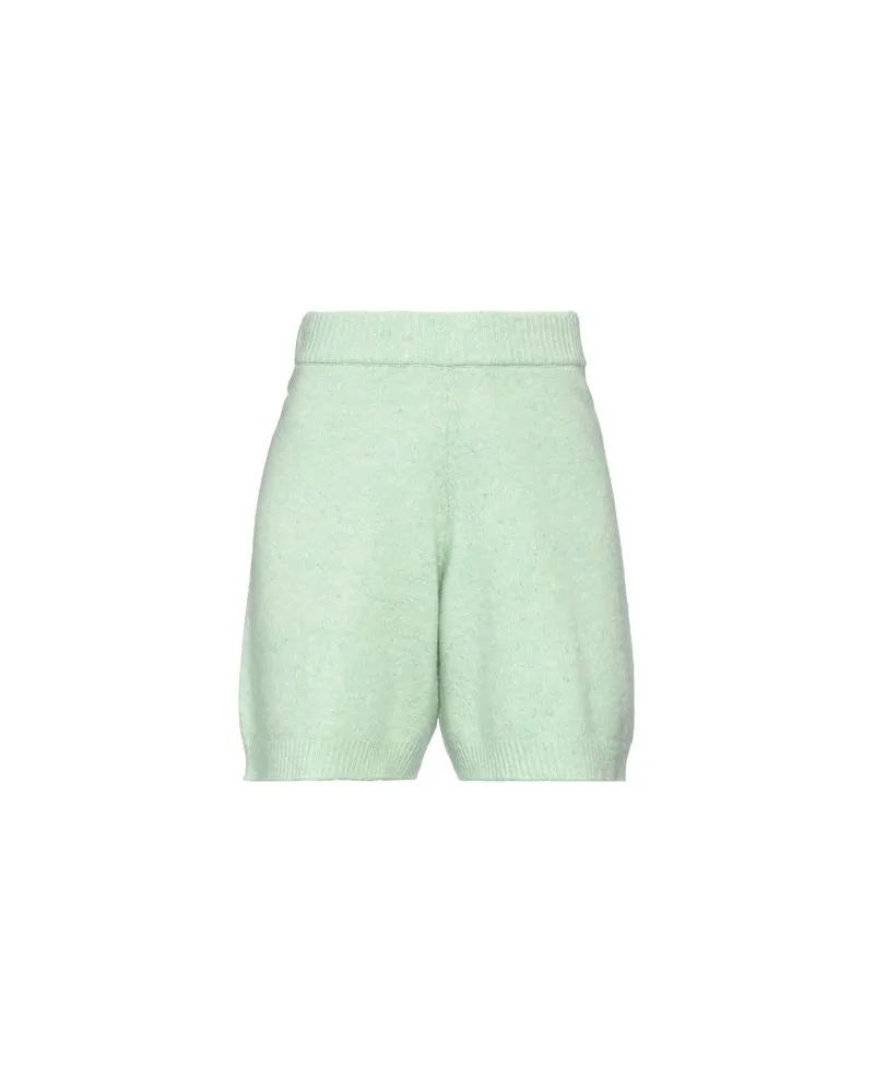 VICOLO HOSEN & RÖCKE - Shorts & Bermudashortsauf YOOX.COM Säuregrün