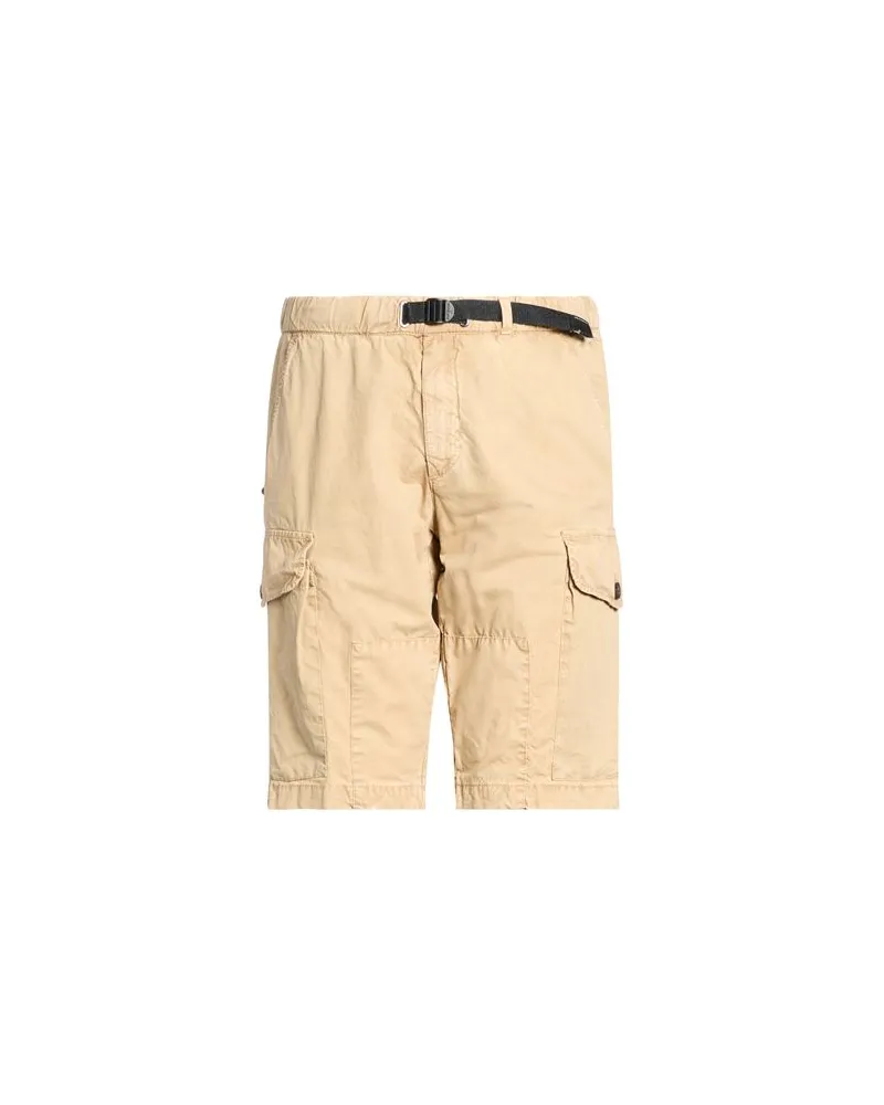 PLAN C HOSEN & RÖCKE - Shorts & Bermudashortsauf YOOX.COM Beige