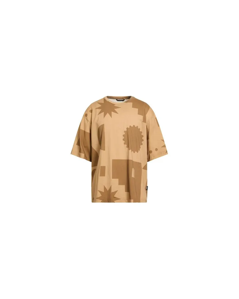 Hevò TOPS - T-shirtsauf YOOX.COM Kamel