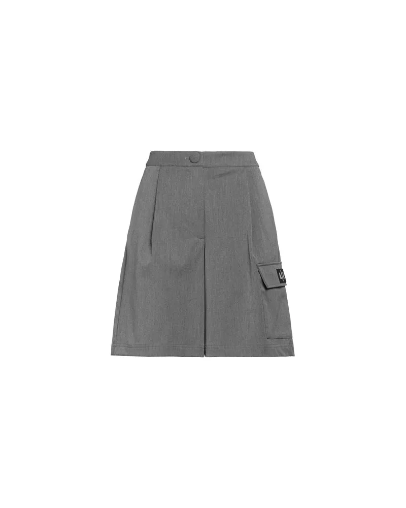 Armani Exchange HOSEN & RÖCKE - Shorts & Bermudashortsauf YOOX.COM Grau
