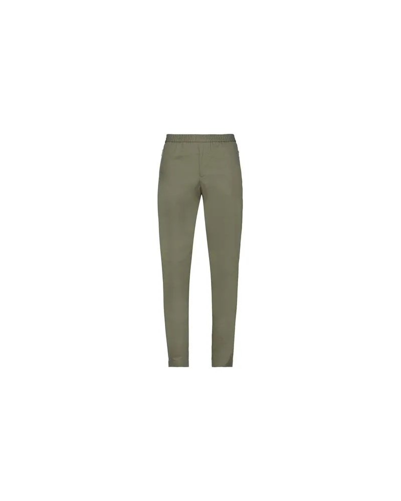 Emporio Armani HOSEN & RÖCKE - Hosenauf YOOX.COM Militärgrün
