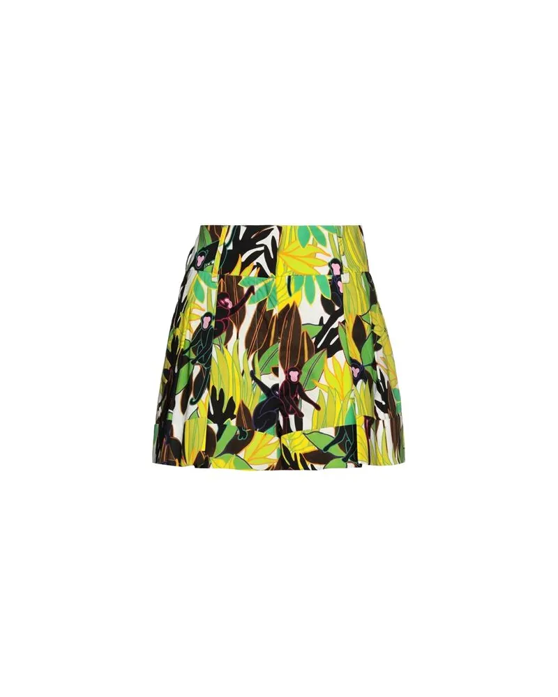 Valentino Garavani HOSEN & RÖCKE - Shorts & Bermudashortsauf YOOX.COM Gelb