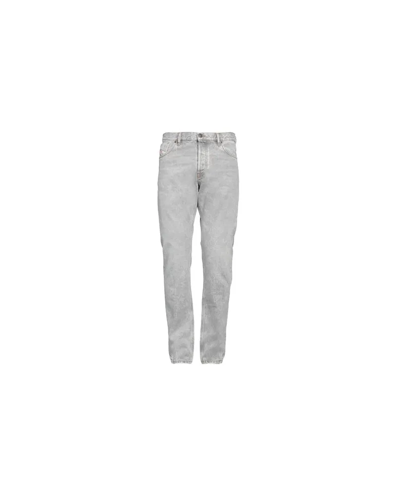 Diesel HOSEN & RÖCKE - Jeanshosenauf YOOX.COM Grau