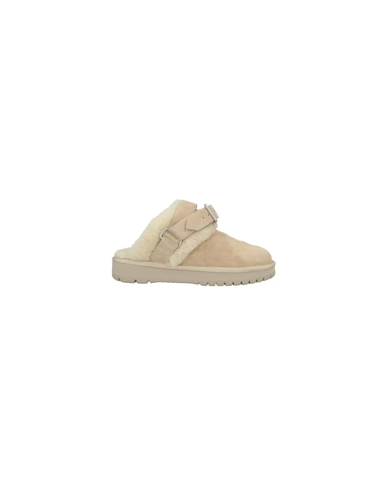 Burberry SCHUHE - Mules & Clogsauf YOOX.COM Beige