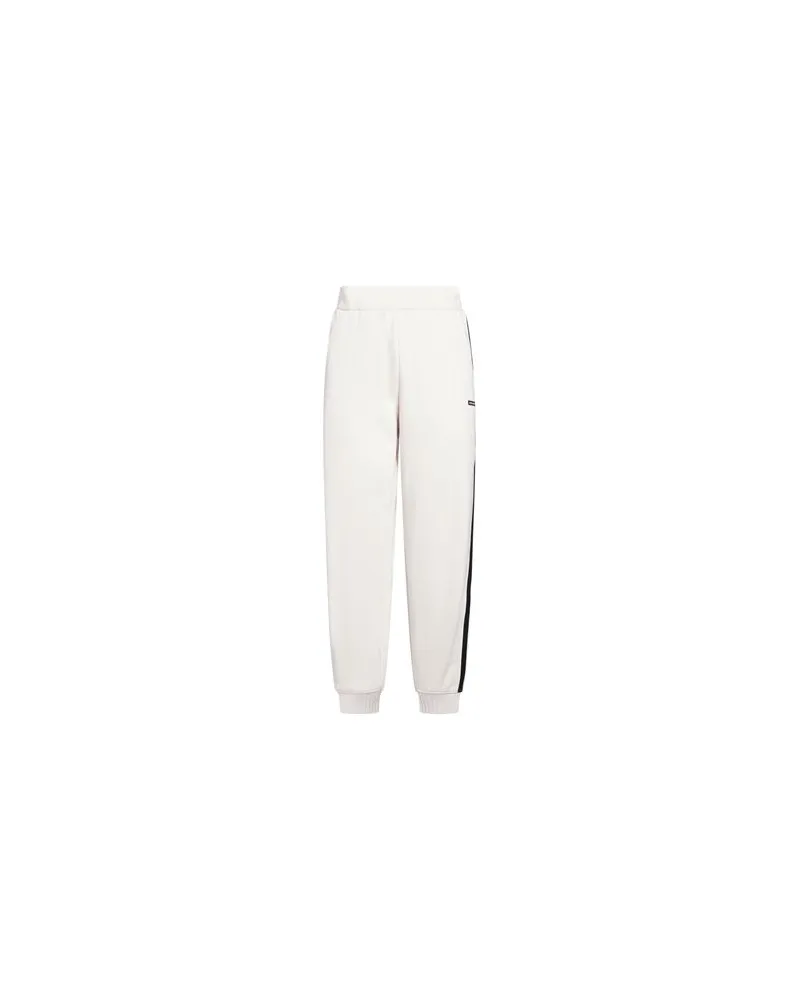 Under Armour HOSEN & RÖCKE - Hosenauf YOOX.COM Cremeweiß