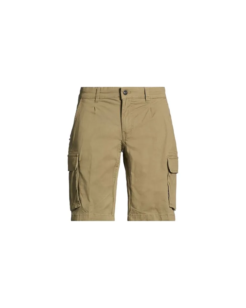 YES ZEE by Essenza JEANS - HOSEN & RÖCKE - Shorts & Bermudashortsauf YOOX.COM Militärgrün