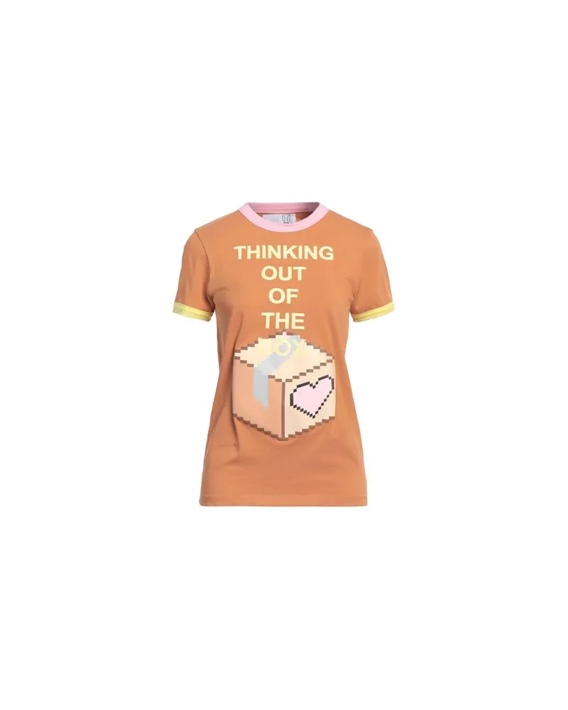 Natasha Zinko TOPS - T-shirtsauf YOOX.COM Kamel