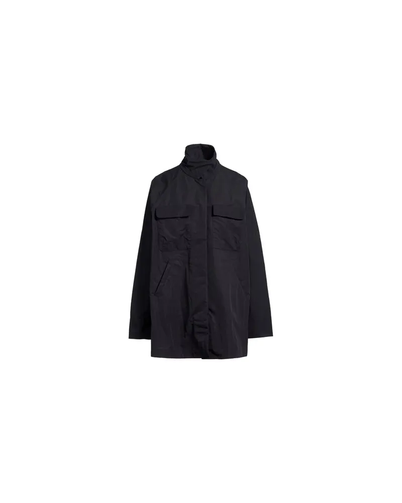 Nike JACKEN & MÄNTEL - Jacken, Mäntel & Trenchcoatsauf YOOX.COM Schwarz
