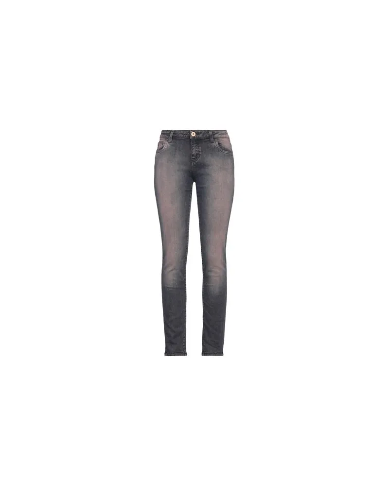 Trussardi HOSEN & RÖCKE - Jeanshosenauf YOOX.COM Pflaume