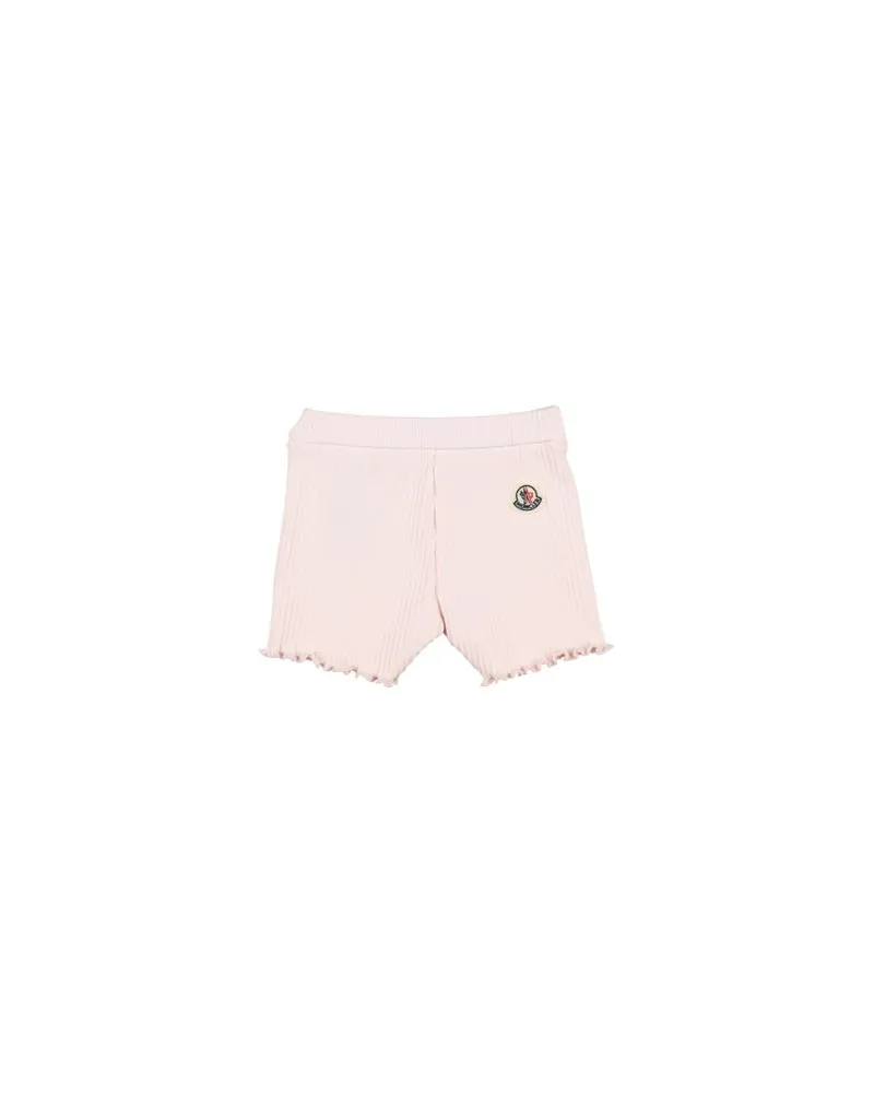 Moncler HOSEN & RÖCKE - Shorts & Bermudashortsauf YOOX.COM Hellrosa