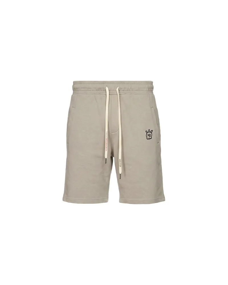 Zadig & Voltaire HOSEN & RÖCKE - Shorts & Bermudashortsauf YOOX.COM Grau