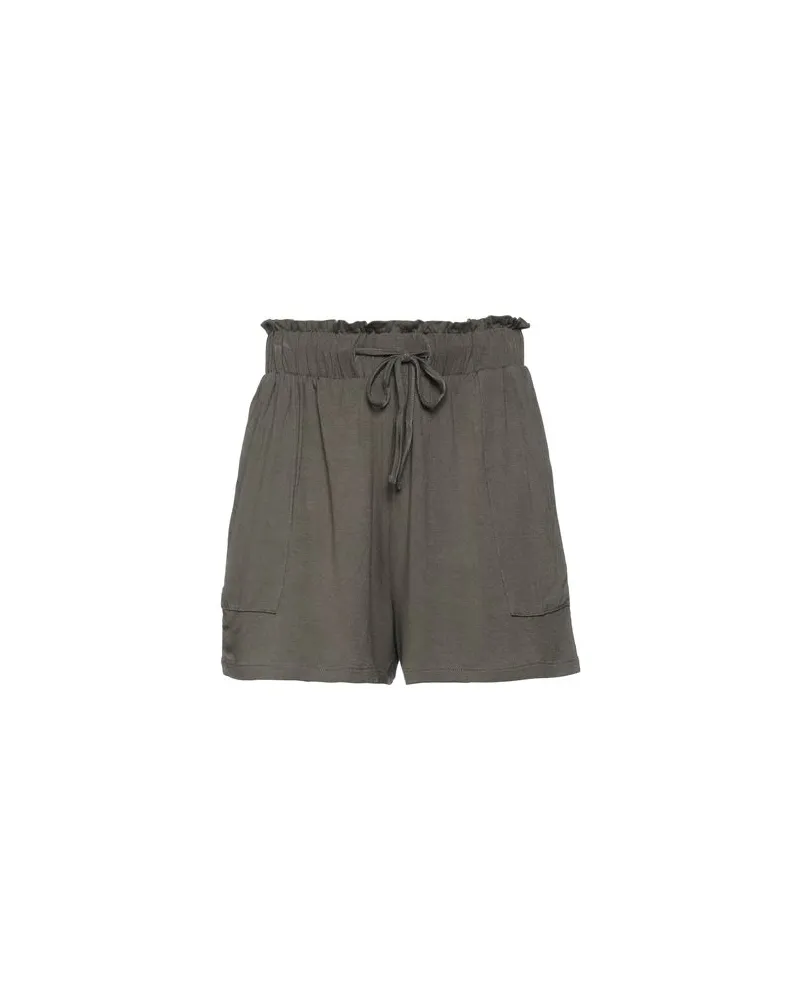 Pieces HOSEN & RÖCKE - Shorts & Bermudashortsauf YOOX.COM Dunkelgrün