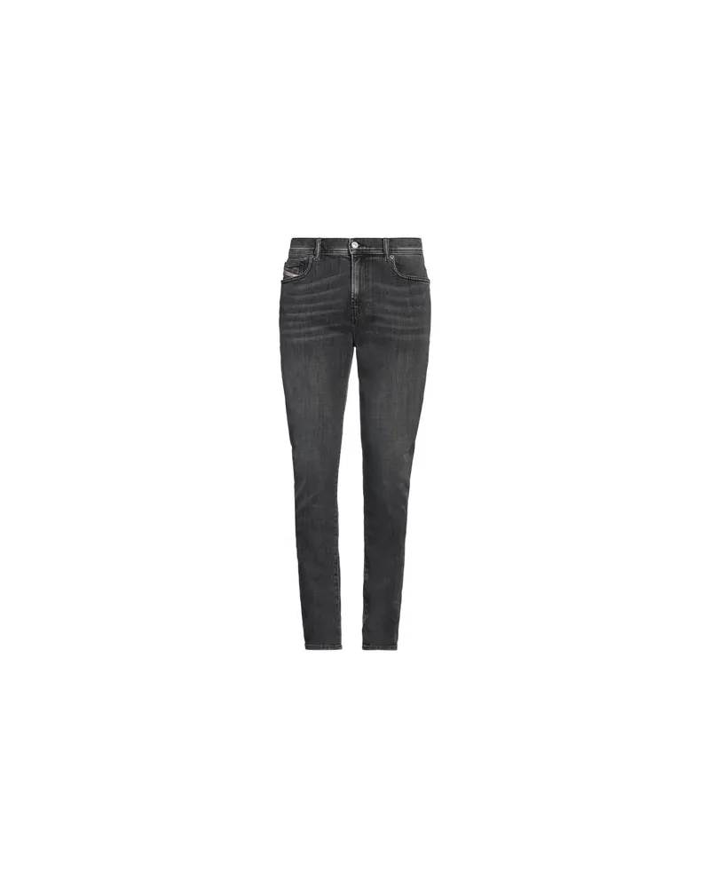 Diesel HOSEN & RÖCKE - Jeanshosenauf YOOX.COM Schwarz