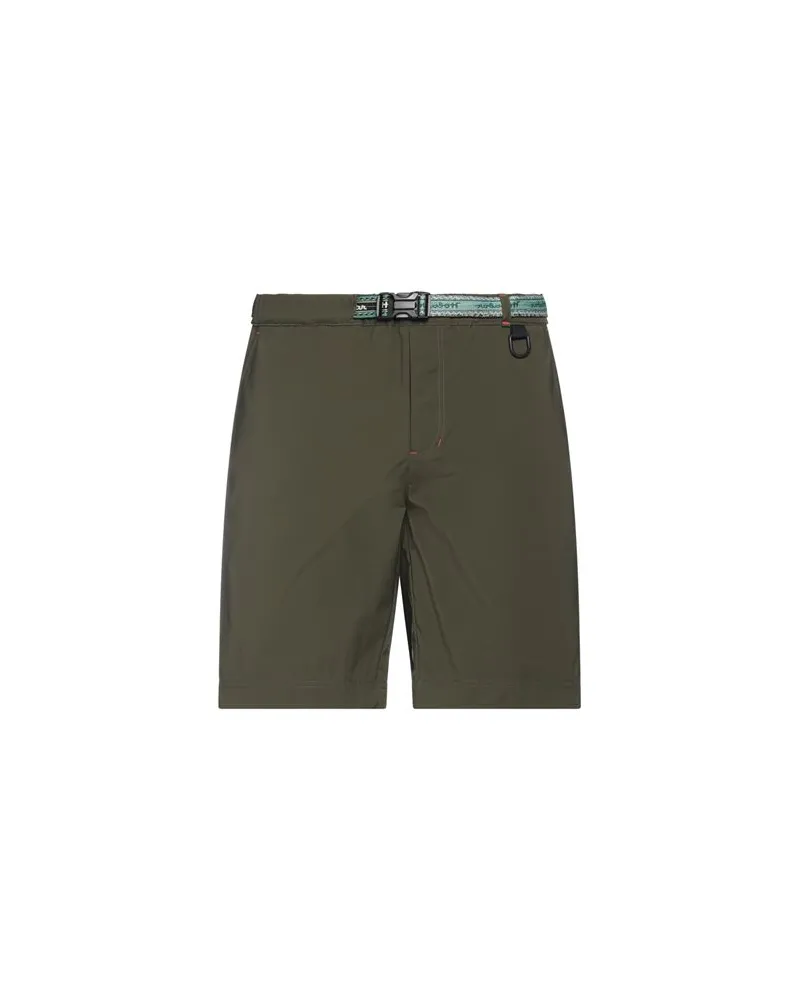Holubar HOSEN & RÖCKE - Shorts & Bermudashortsauf YOOX.COM Dunkelgrün