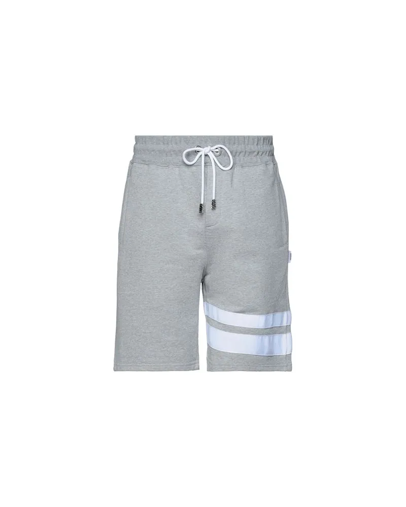 GCDS HOSEN & RÖCKE - Shorts & Bermudashortsauf YOOX.COM Hellgrau