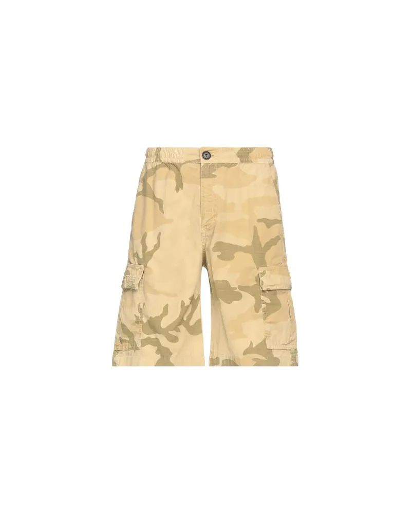 Iuter HOSEN & RÖCKE - Shorts & Bermudashortsauf YOOX.COM Beige