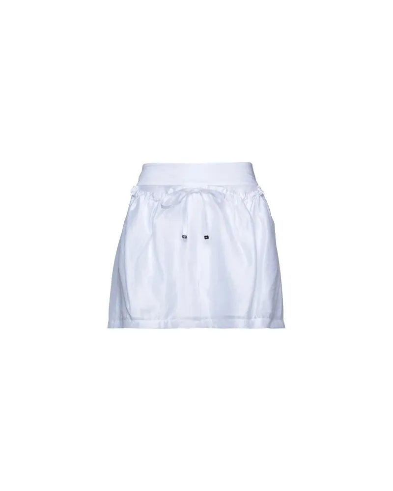 Emporio Armani HOSEN & RÖCKE - Shorts & Bermudashortsauf YOOX.COM Weiß
