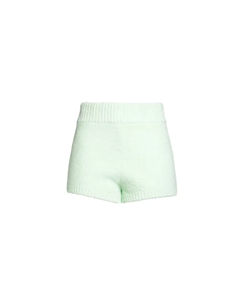 UGG HOSEN & RÖCKE - Shorts & Bermudashortsauf YOOX.COM Säuregrün