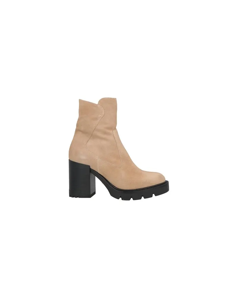 Janet & Janet SCHUHE - Stiefelettenauf YOOX.COM Beige