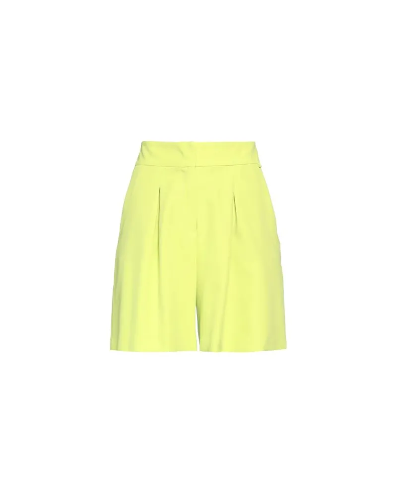 Gaëlle Bonheur HOSEN & RÖCKE - Shorts & Bermudashortsauf YOOX.COM Limettengrün