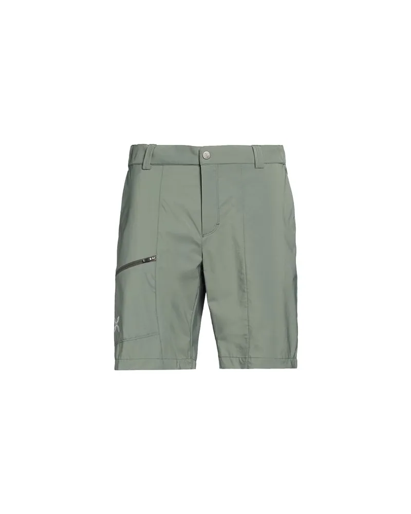 Montura HOSEN & RÖCKE - Shorts & Bermudashortsauf YOOX.COM Militärgrün
