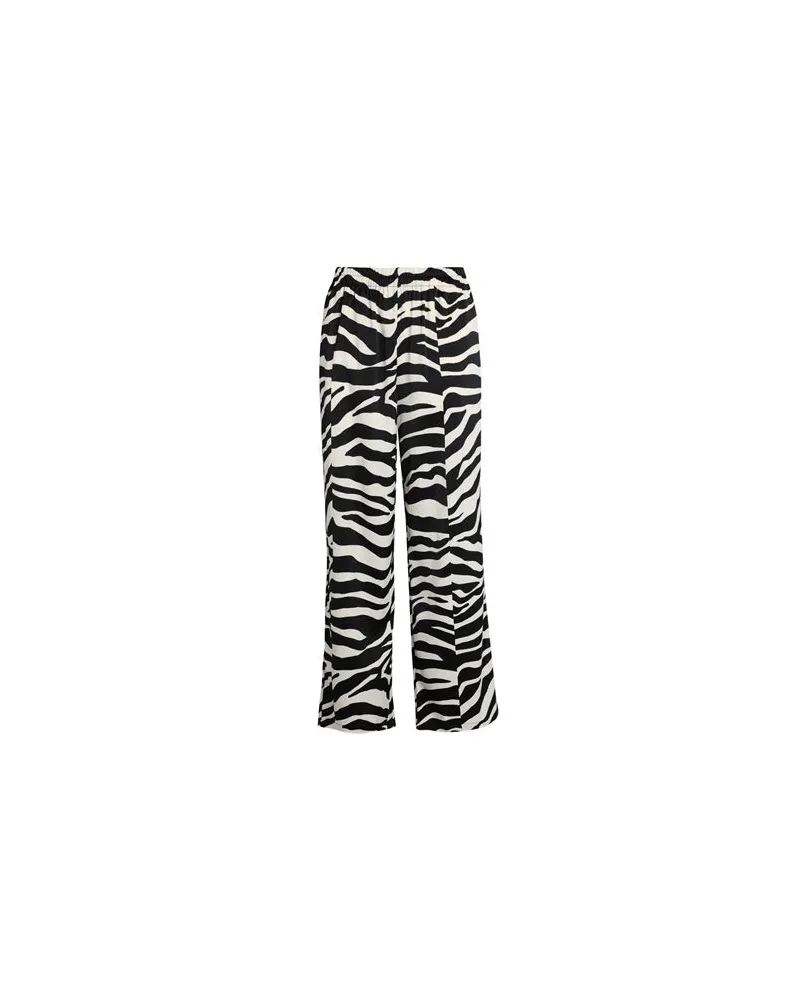 Vero Moda HOSEN & RÖCKE - Hosenauf YOOX.COM Schwarz