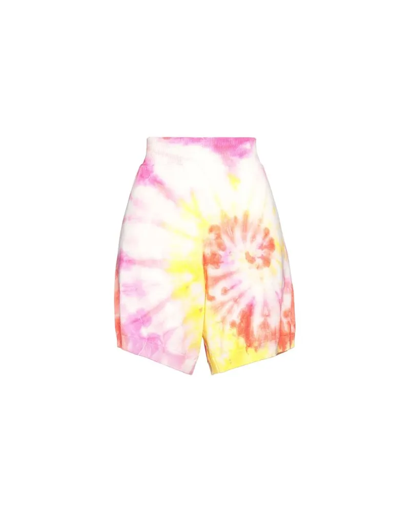Stella McCartney HOSEN & RÖCKE - Shorts & Bermudashortsauf YOOX.COM Gelb
